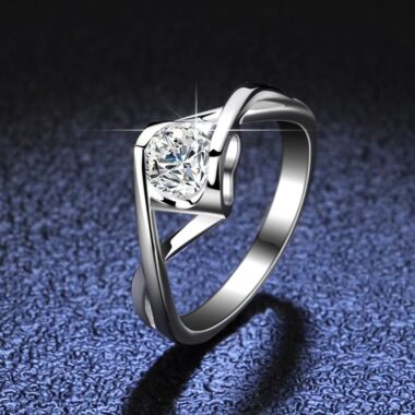 Moissanite Ring