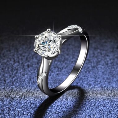 Moissanite Ring