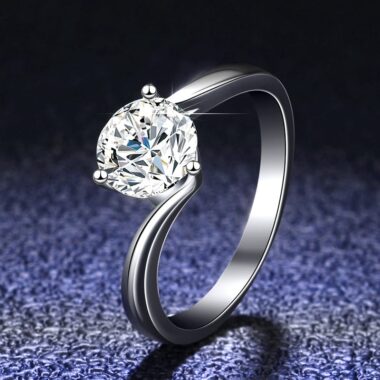 Moissanite Ring