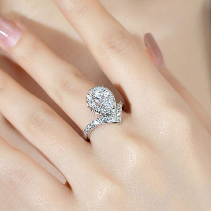 Moissanite Ring