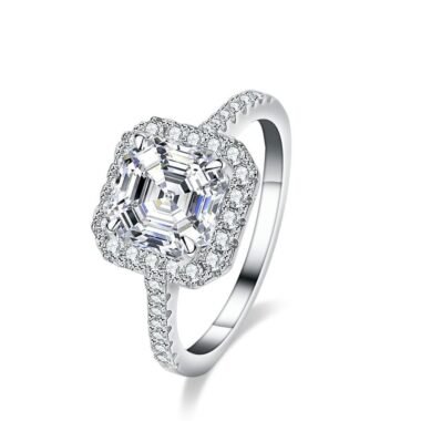 Moissanite Ring