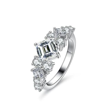 Moissanite Ring