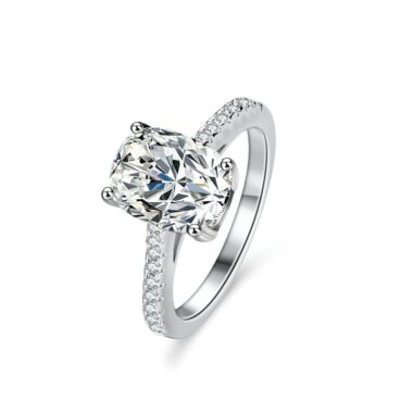 Moissanite Ring