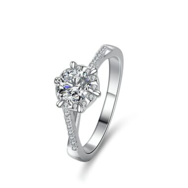 Moissanite Ring