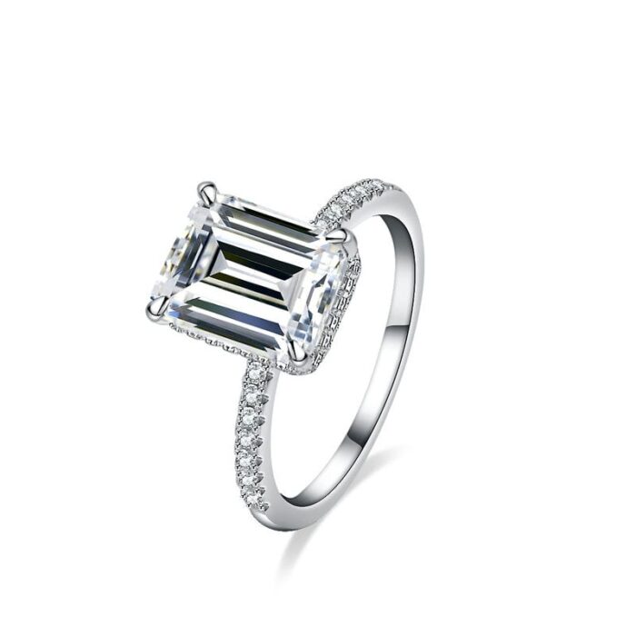 Moissanite Ring