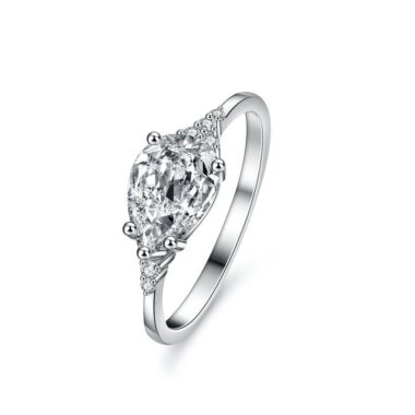 Moissanite Ring