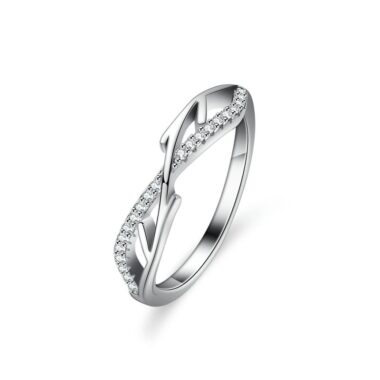 Moissanite Ring