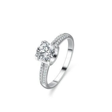 Moissanite Ring