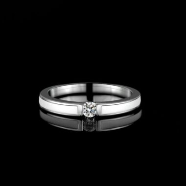 Moissanite Ring