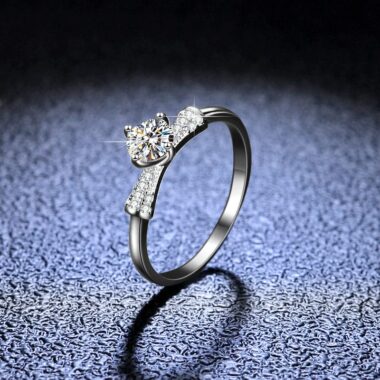 Moissanite Rings