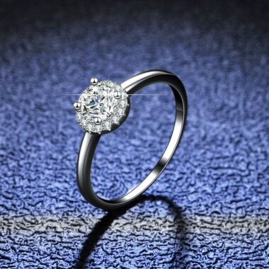 Moissanite Rings