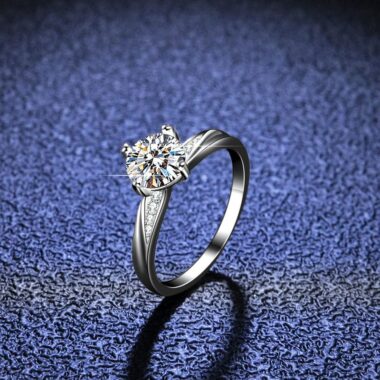 Moissanite Rings